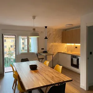Cozy 6' From San Sebastian + Parking Apartamento